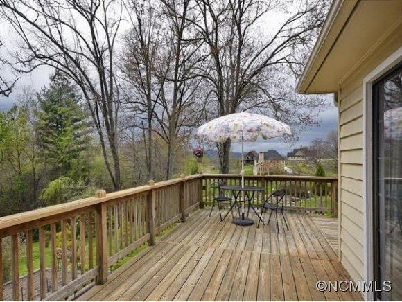207 MERRIWOOD LANE - Photo 9