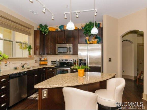 5 FARLEIGH, # 305 - Photo 12