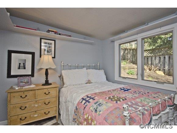 32 Caton Place - Photo 16