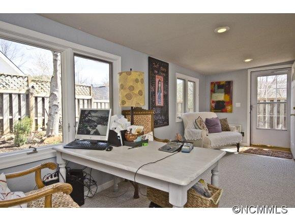 32 Caton Place - Photo 17