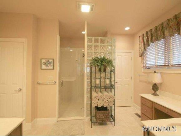 201 CLARIDGE WAY - Photo 10