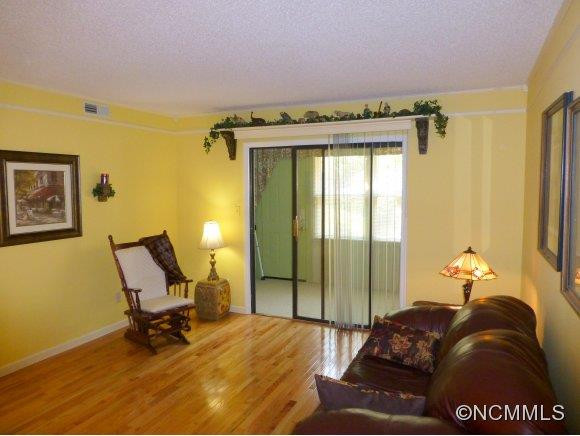 3902 TRINITY COURT - Photo 3