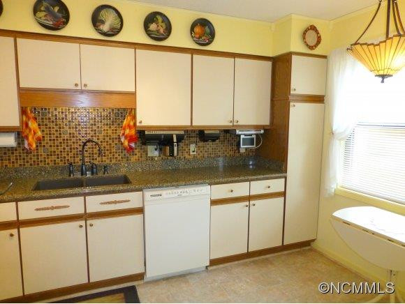 3902 TRINITY COURT - Photo 6