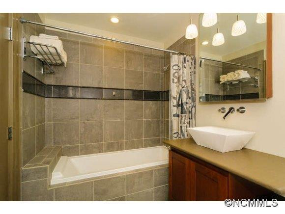 52 Biltmore Avenue, Unit #400 - Photo 13