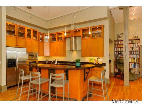 52 Biltmore Avenue, Unit #400 - Photo 5