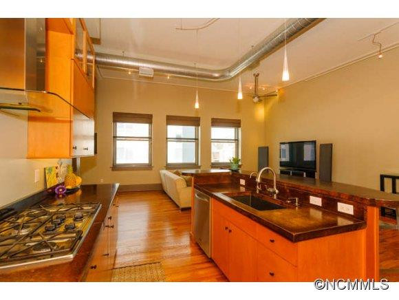 52 Biltmore Avenue, Unit #400 - Photo 6