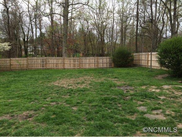213 Spring Street - Photo 7