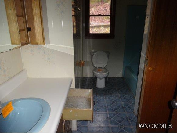 112 Iron Mountain Drive - Photo 8