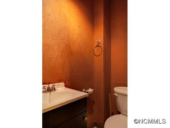 57 Russell Street - Photo 11