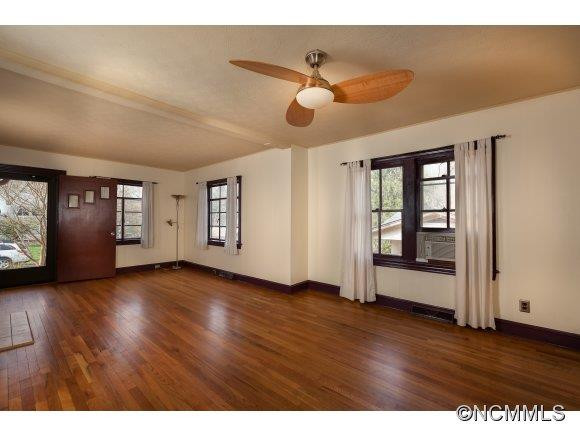 57 Russell Street - Photo 3