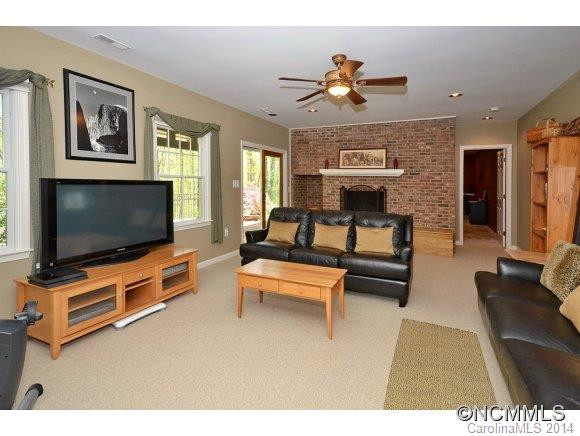 1229 Golden Road - Photo 19