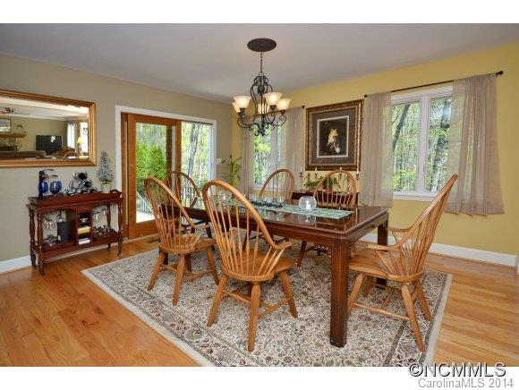 1229 Golden Road - Photo 6