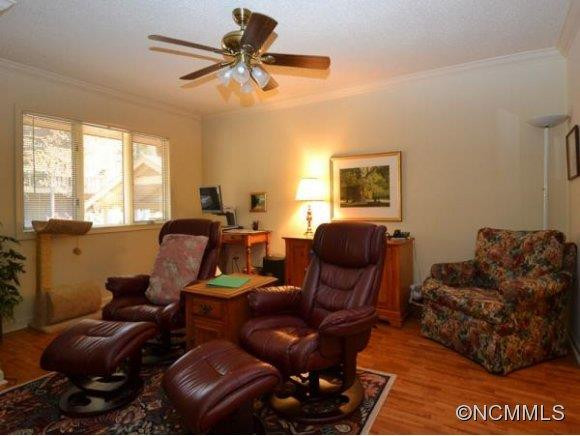 203 CHINQUAPIN OAK LANE - Photo 9