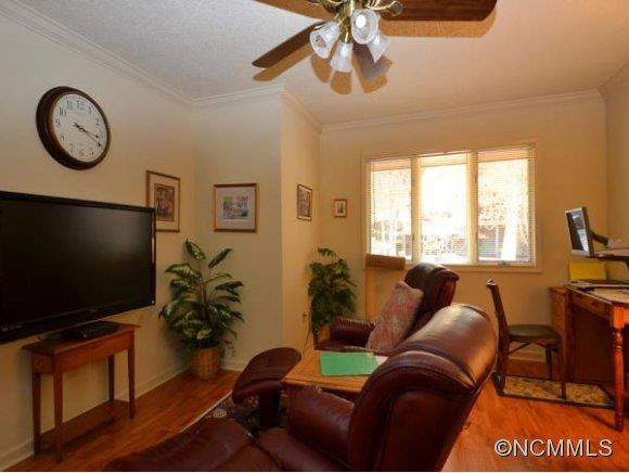 203 CHINQUAPIN OAK LANE - Photo 10