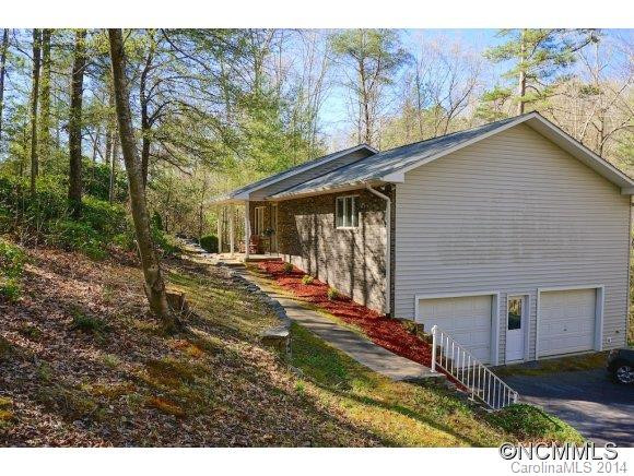 18 Laurel Hill Drive - Photo 2