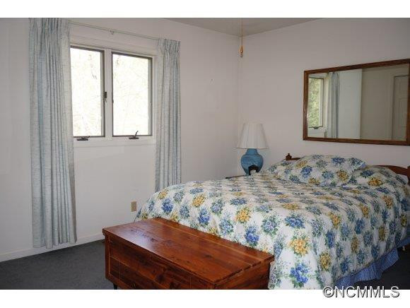18 Laurel Hill Drive - Photo 13