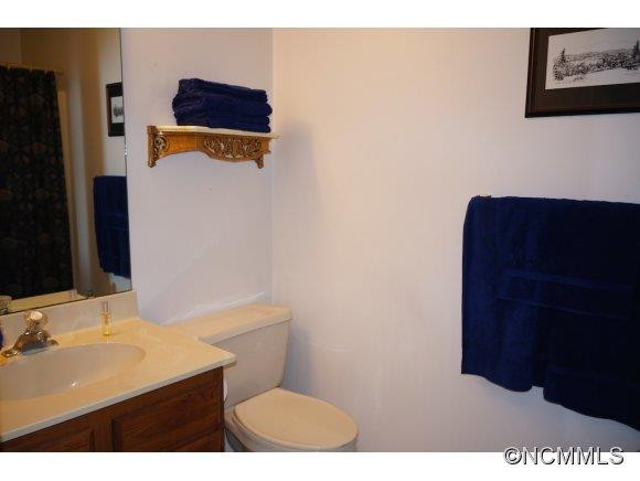 18 Laurel Hill Drive - Photo 14