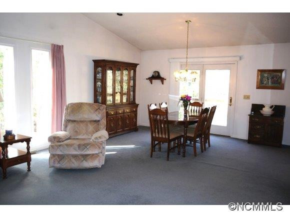 18 Laurel Hill Drive - Photo 5