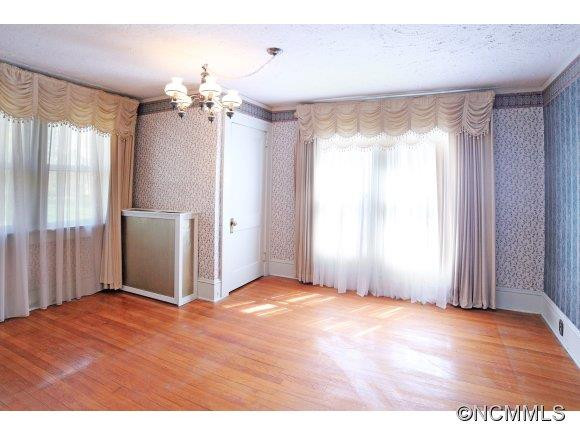 135 Woodbyne Lane - Photo 13