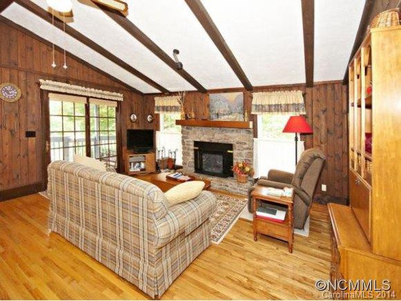 223 FAIRWAY HILLS DRIVE - Photo 7