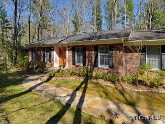 23 GLEN COVE ROAD