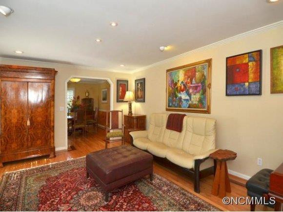 23 GLEN COVE ROAD - Photo 5