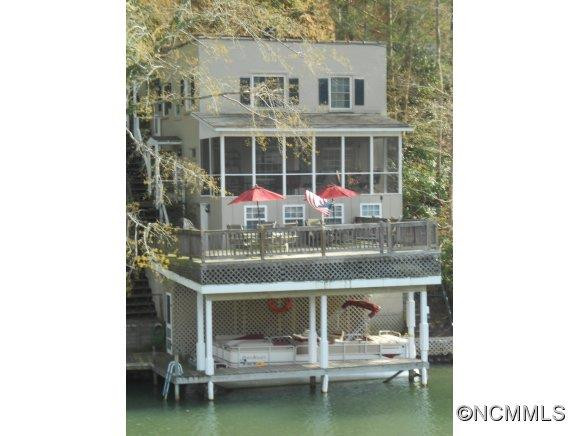 411 Tryon Bay Circle