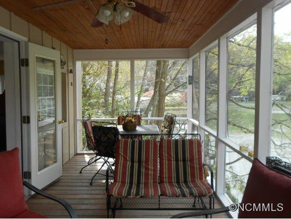 411 Tryon Bay Circle - Photo 18