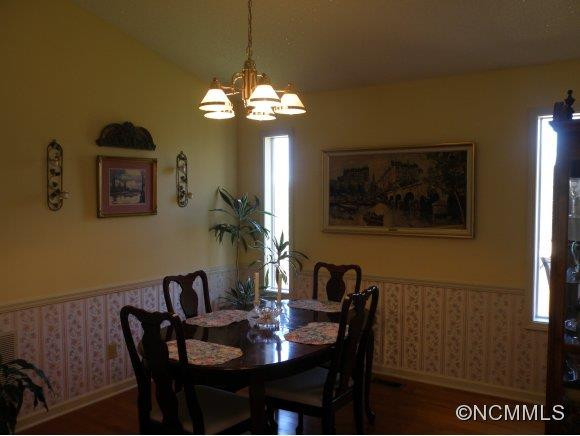 17 England Valley Rd - Photo 8