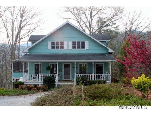 240 East Ridge