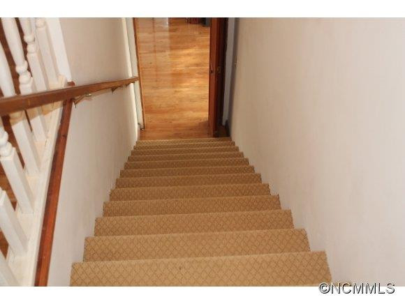 240 East Ridge - Photo 20