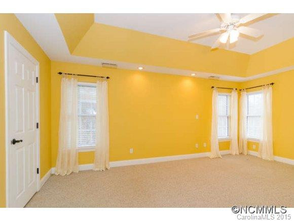 54 Pinerose Drive - Photo 12