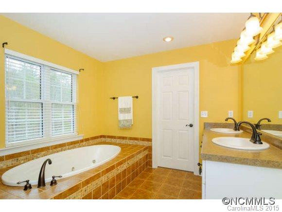 54 Pinerose Drive - Photo 13