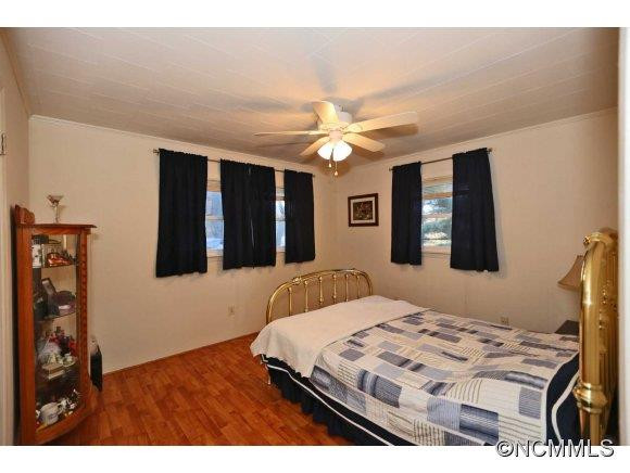 54 Quinlan Drive - Photo 7