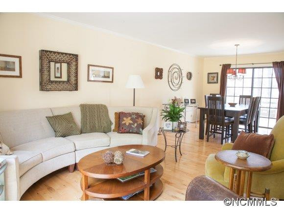 29 Eastview Drive - Photo 3