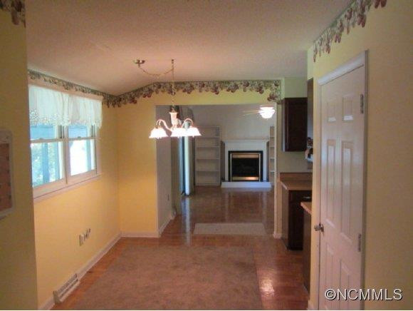 133 Carver Lane - Photo 2