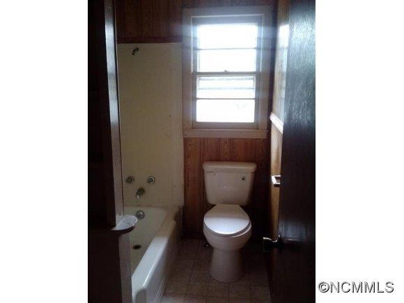 106 Edwards Street - Photo 3