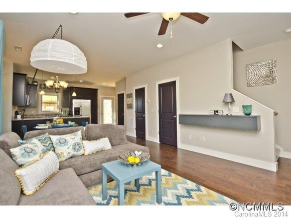 43 Burk Street - Photo 2