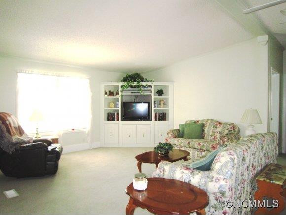 36 East Ponder Way - Photo 2