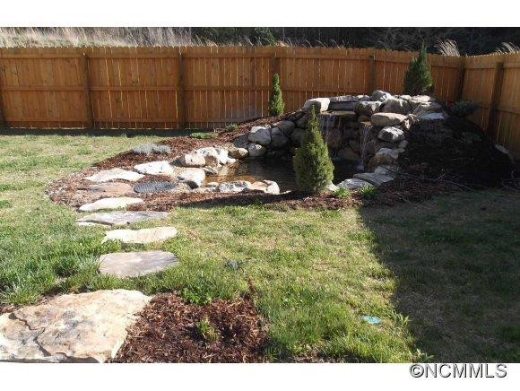 100 Brookstone Court - Photo 13