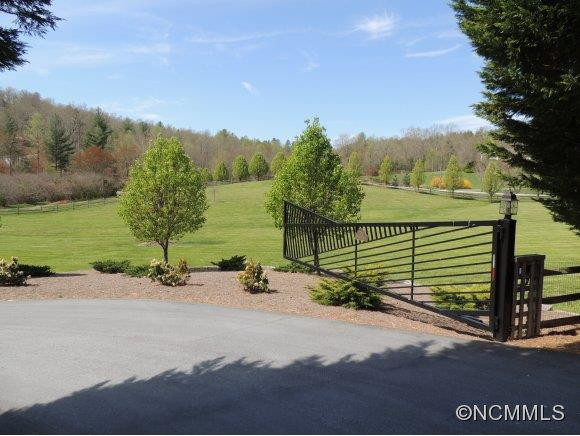 2529 Brannon Road - Photo 2