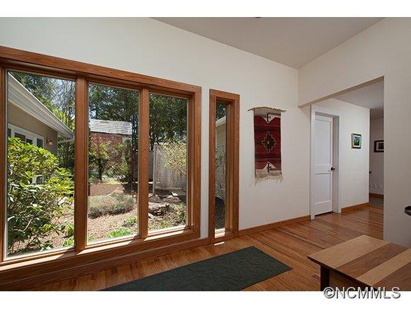361 Maple Street - Photo 2