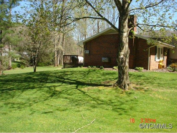 188 Millbrook Drive - Photo 15