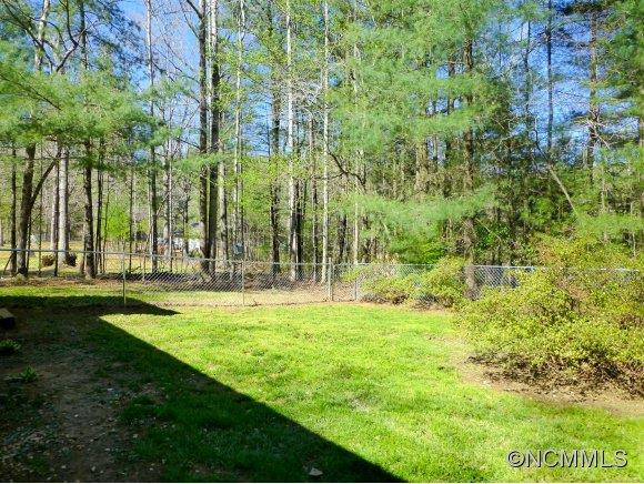 223 Chickadee Trail - Photo 17