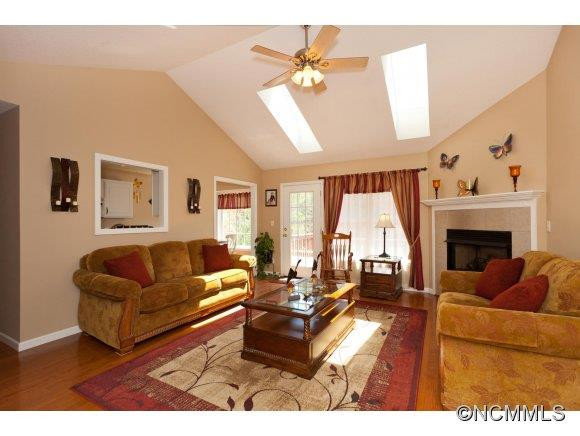 392 Hemlock Springs Trail - Photo 2