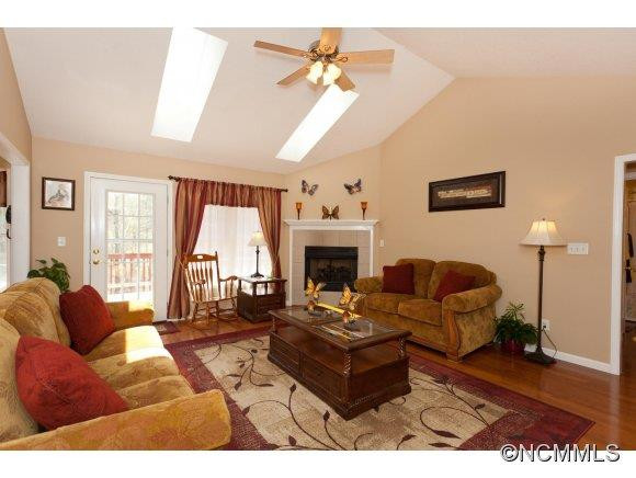 392 Hemlock Springs Trail - Photo 3
