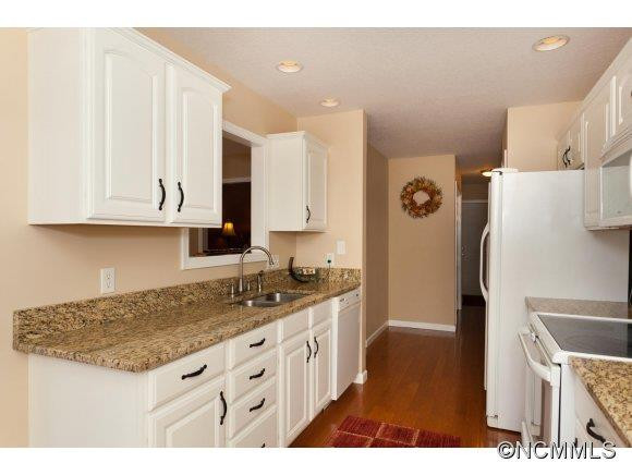 392 Hemlock Springs Trail - Photo 5