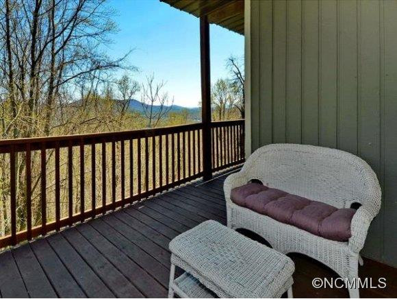 418 WINDSWEPT DRIVE - Photo 3