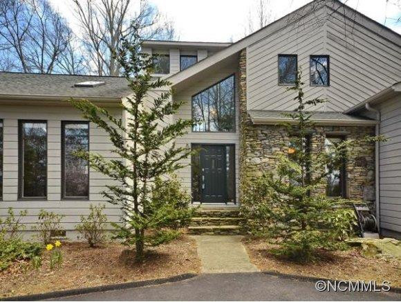 27 GLEN COVE DRIVE - Photo 2
