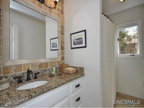 27 GLEN COVE DRIVE - Photo 20